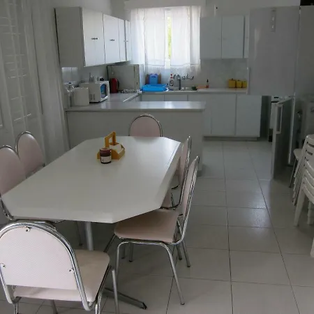 Spiros Seaside Villa *